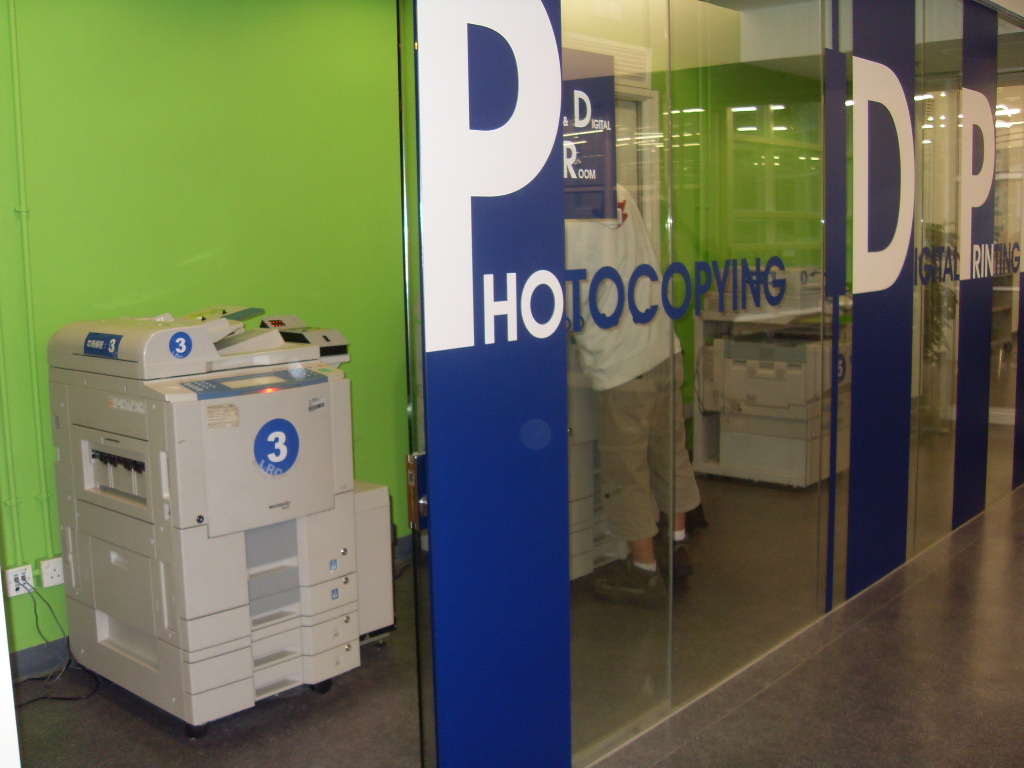 �v�L�Υ��L�A��